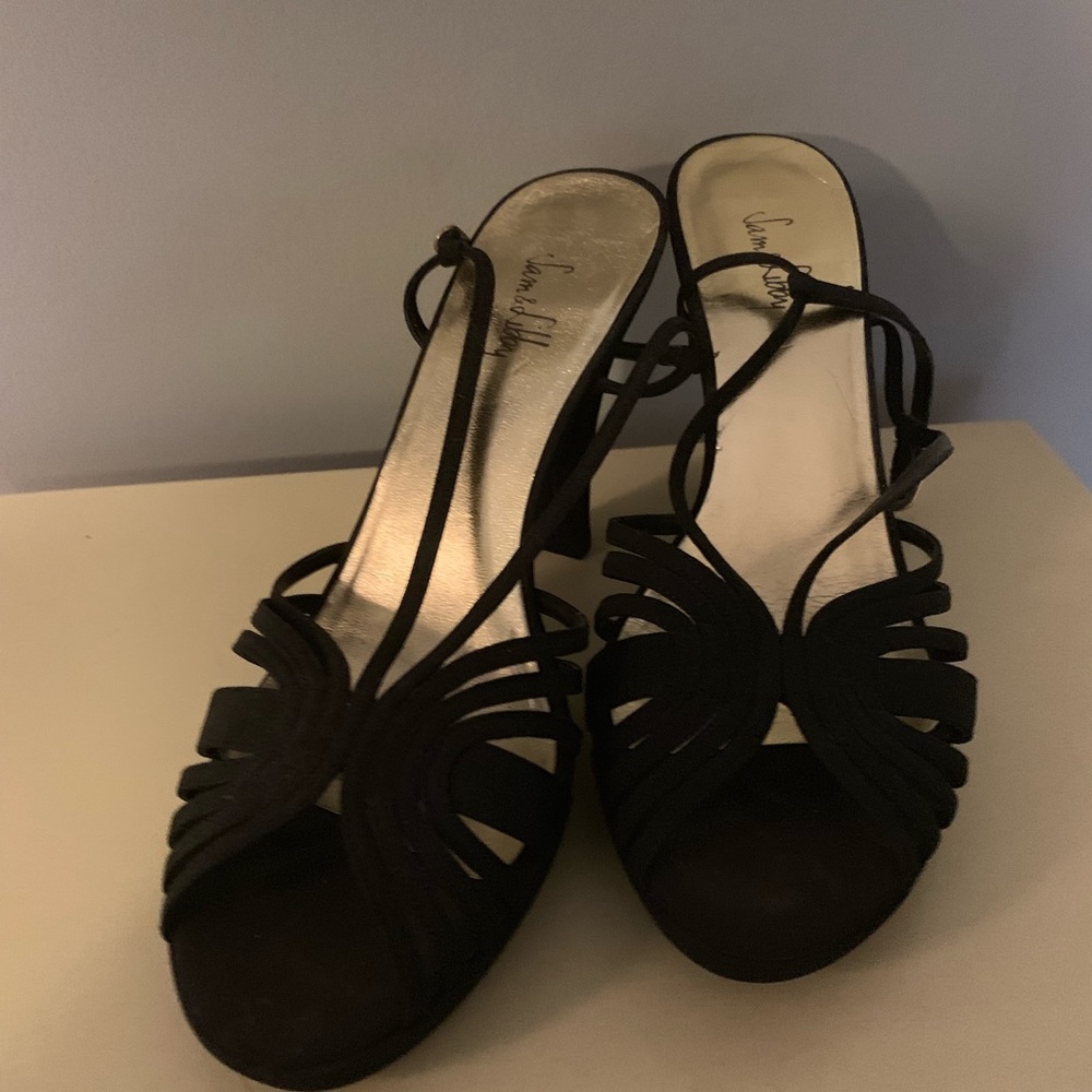 Black heels
